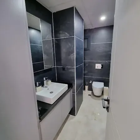 Appartement Modern At City Centre *